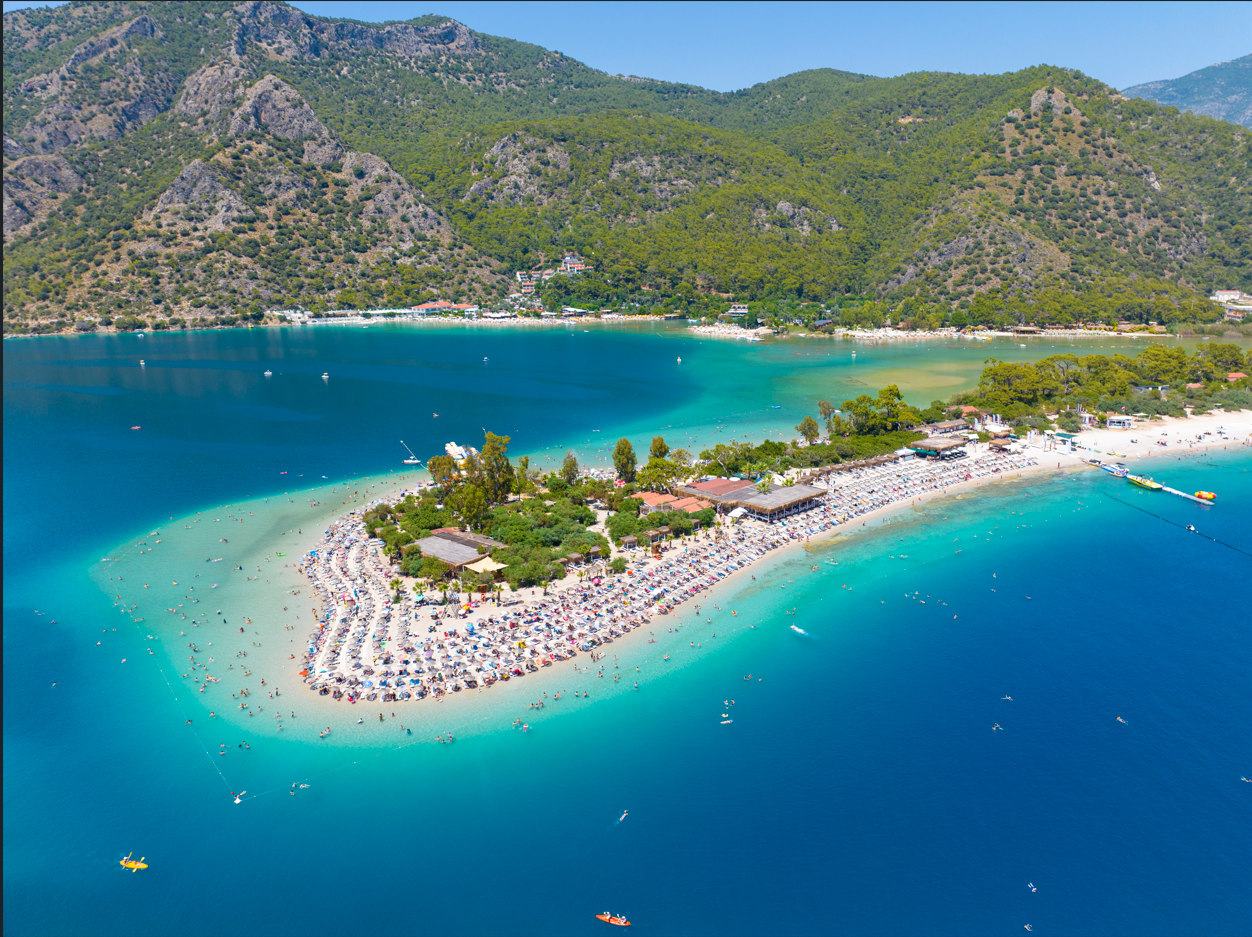 Ölüdeniz’de Aktivite Tatili: Fethiye’nin Kalbinde Unutulmaz Bir Tatil Deneyimi